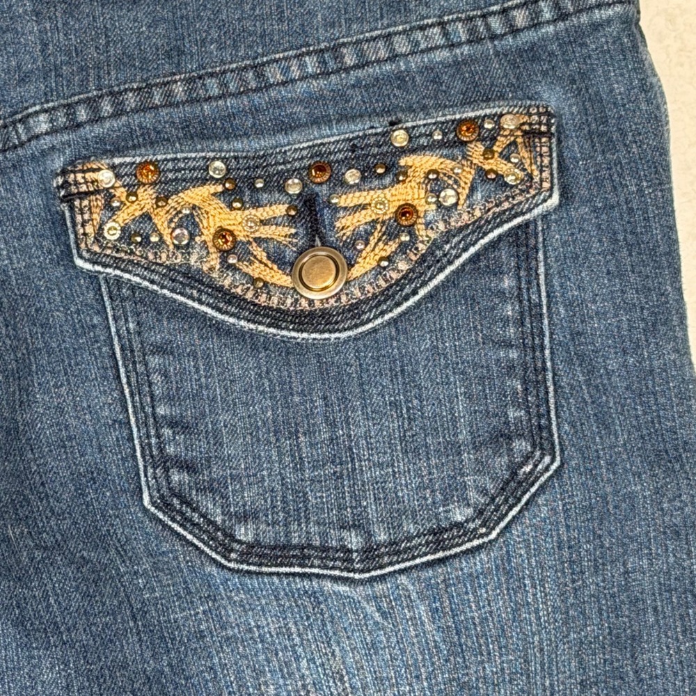 Chico's 2 Platinum Jeans Womens 12 Medium Blue Bootcut Embroidered Rhinestone